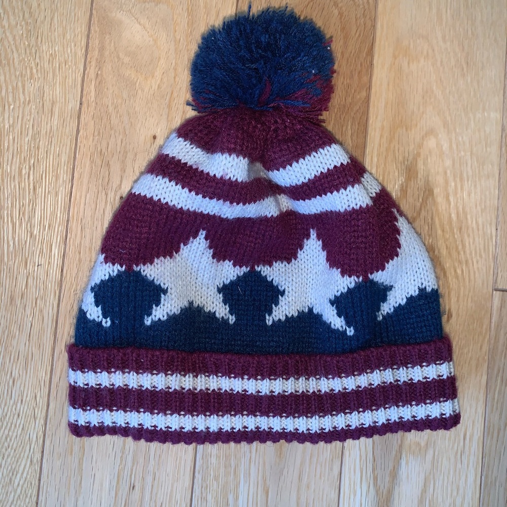 Star knit pom beanie, one size